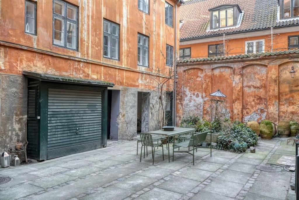 Charmerende Lejlighed Ved Nyhavn 3 Sal København Eksteriør billede